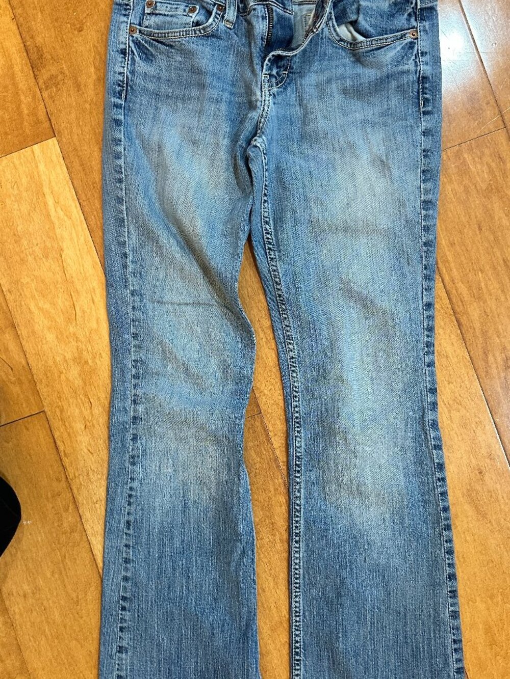 American Eagle women’s jeans 6R